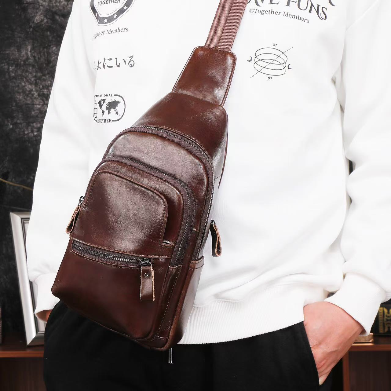 Men's Top-Grain Cowhide Chest  – Luxury Lifestyle Pack recenzja i cena