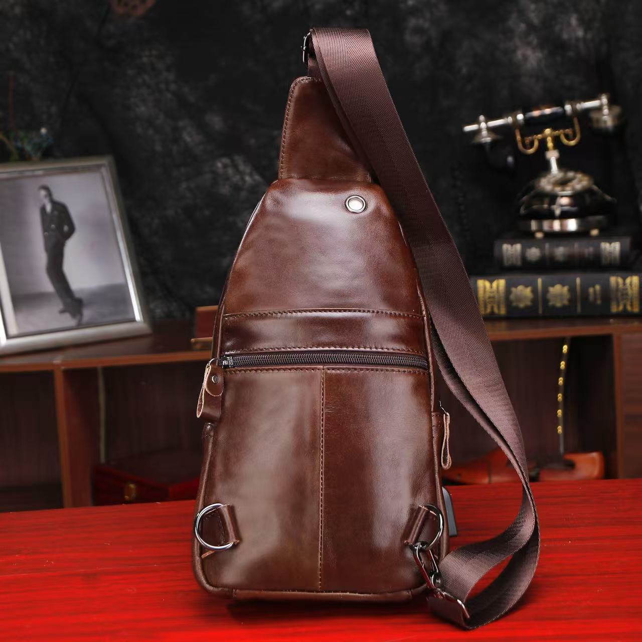 Men's Top-Grain Cowhide Chest  – Luxury Lifestyle Pack recenzja i cena