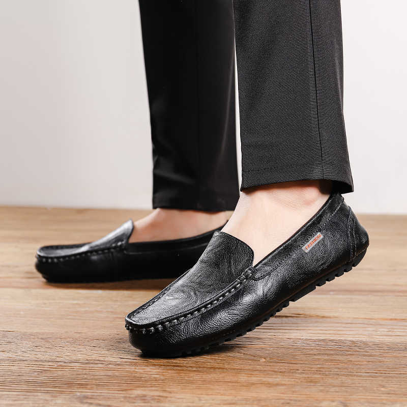 Hight Top Anti Slip Man White  – Luxury Lifestyle Brands recenzja i cena