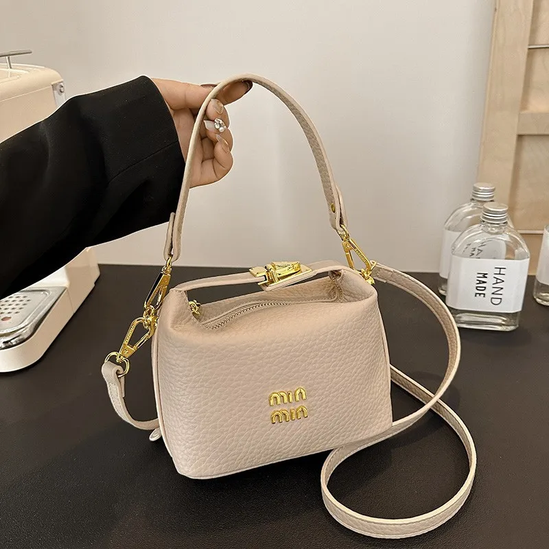 Elegant Women Luxury Leather F – Luxury Lifestyle Handbags recenzja i cena